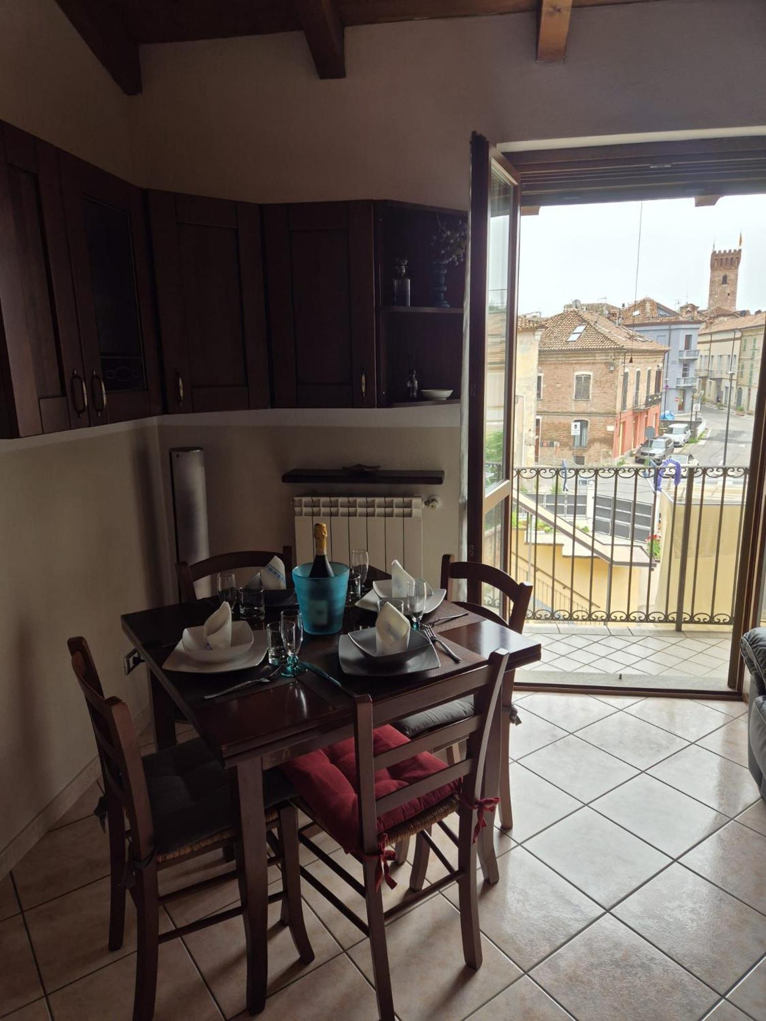 Nonnos Panorama Apartment Nizza Monferrato Bagian luar foto