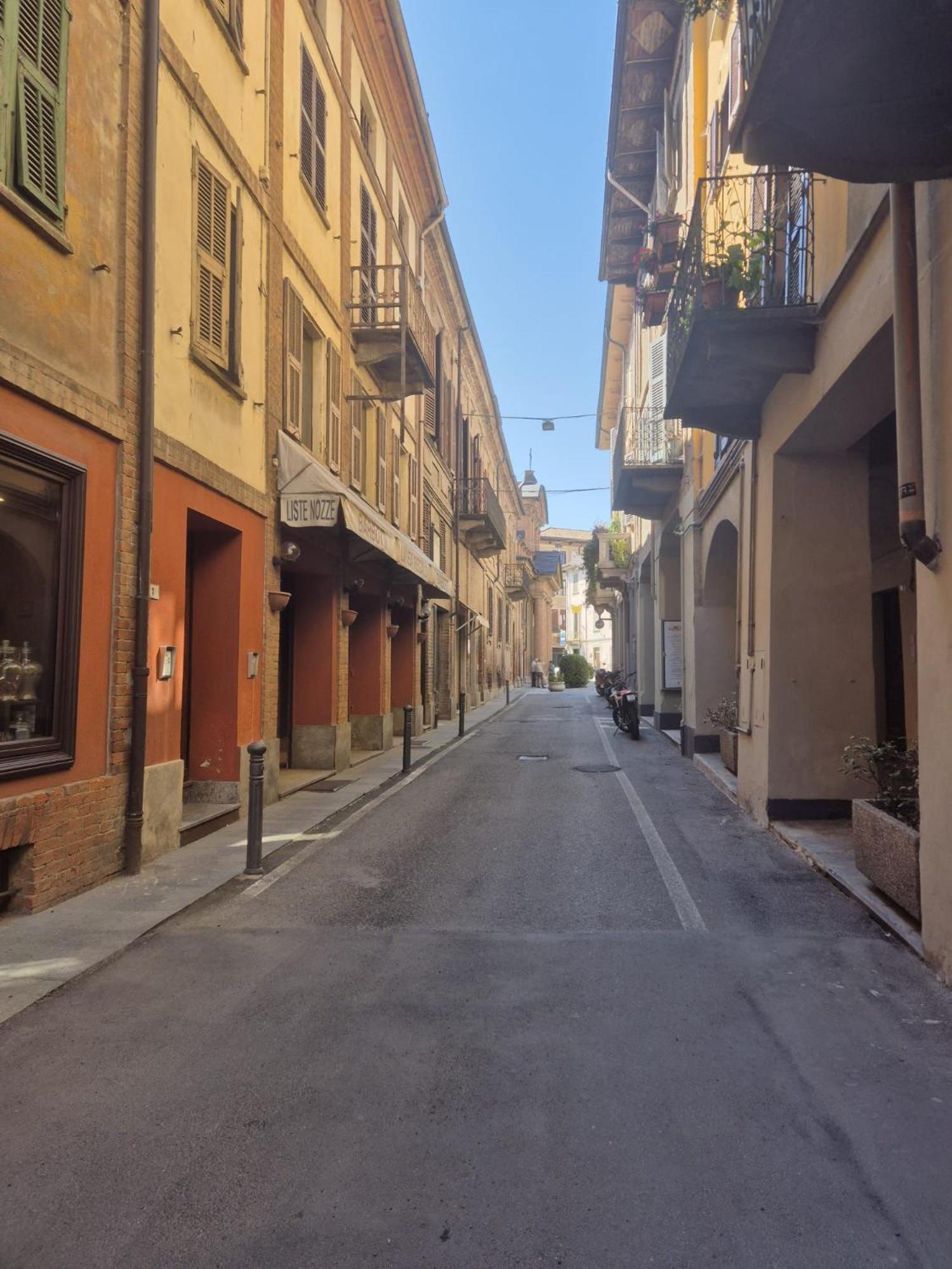 Nonnos Panorama Apartment Nizza Monferrato Bagian luar foto